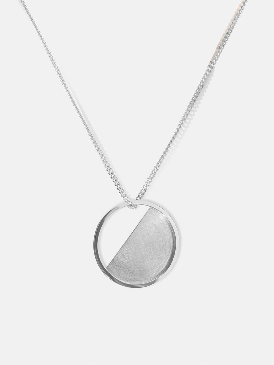 Circle Necklace M in Gold Vermeil