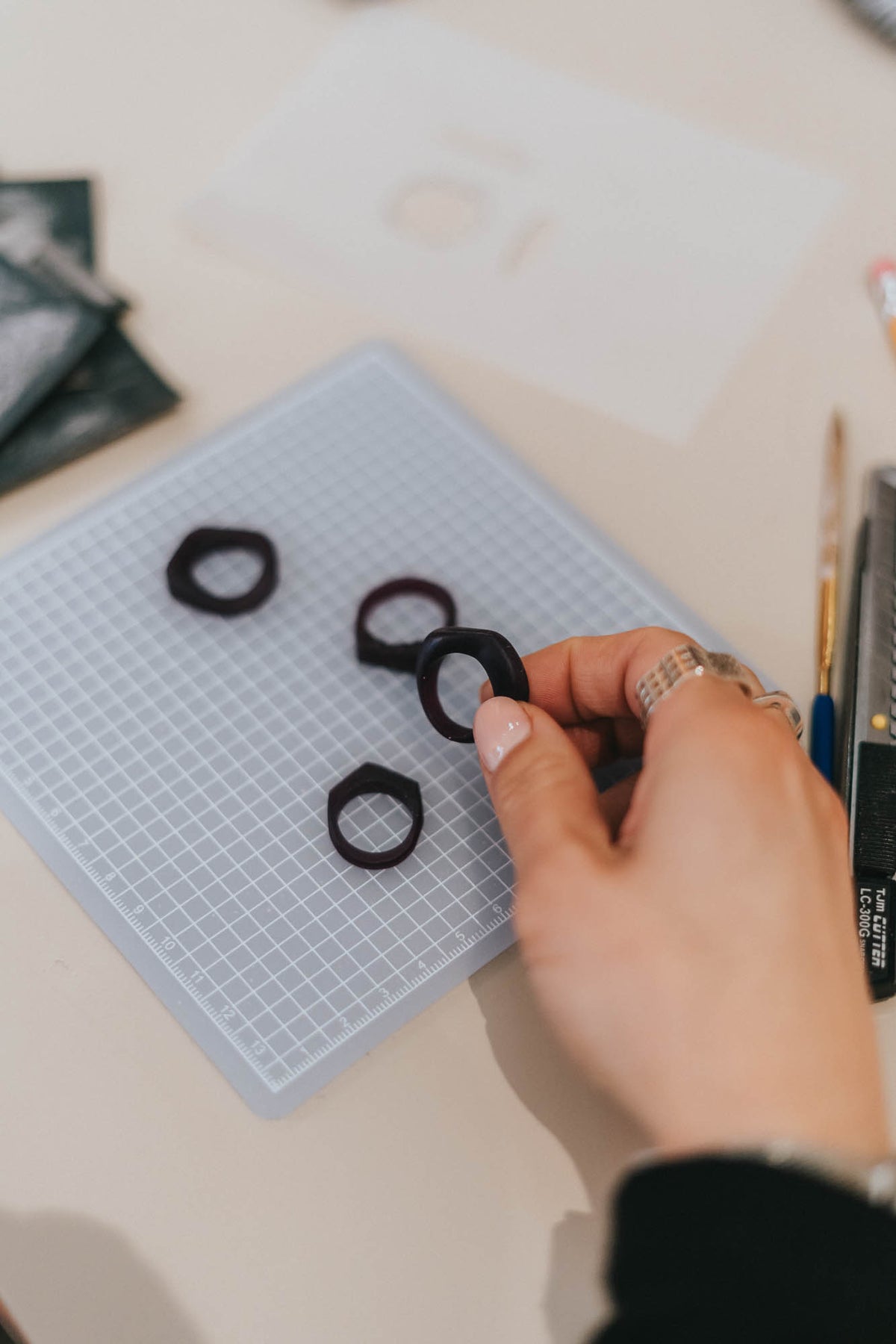WAX IS MORE Workshop - Create your own ring: From Wax to Silver