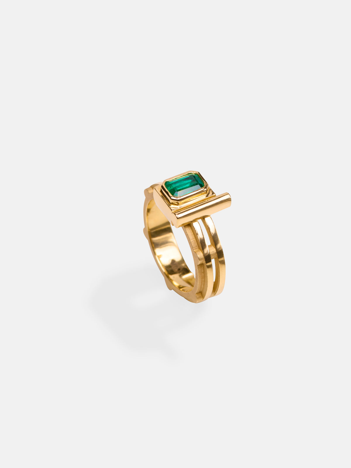 Villa Cavrois Ring | 19.2ct Yellow Gold