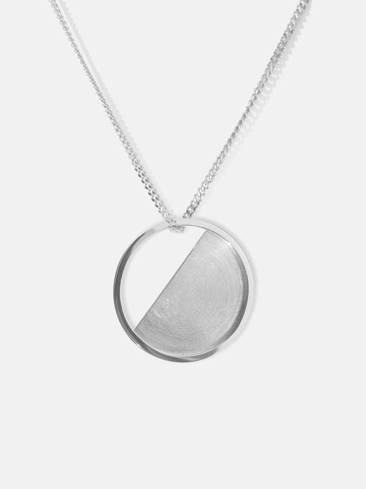 Circle Necklace L in Gold Vermeil