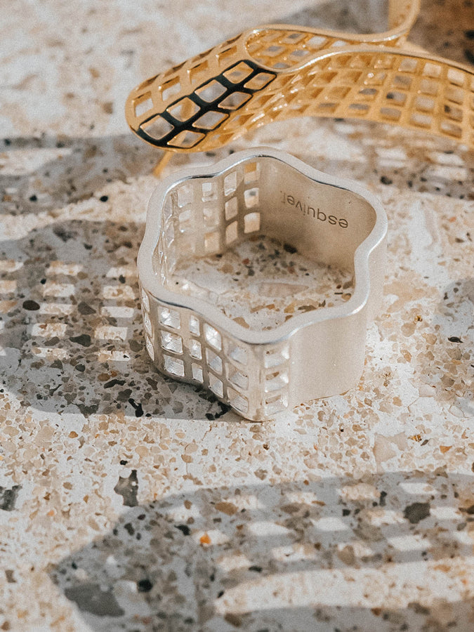 Sejima Ring
