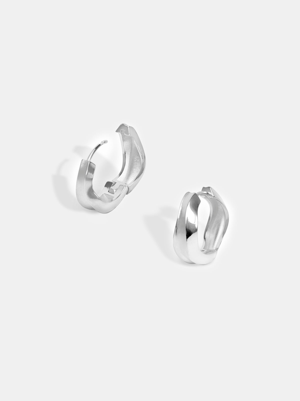 Zaha Hoops